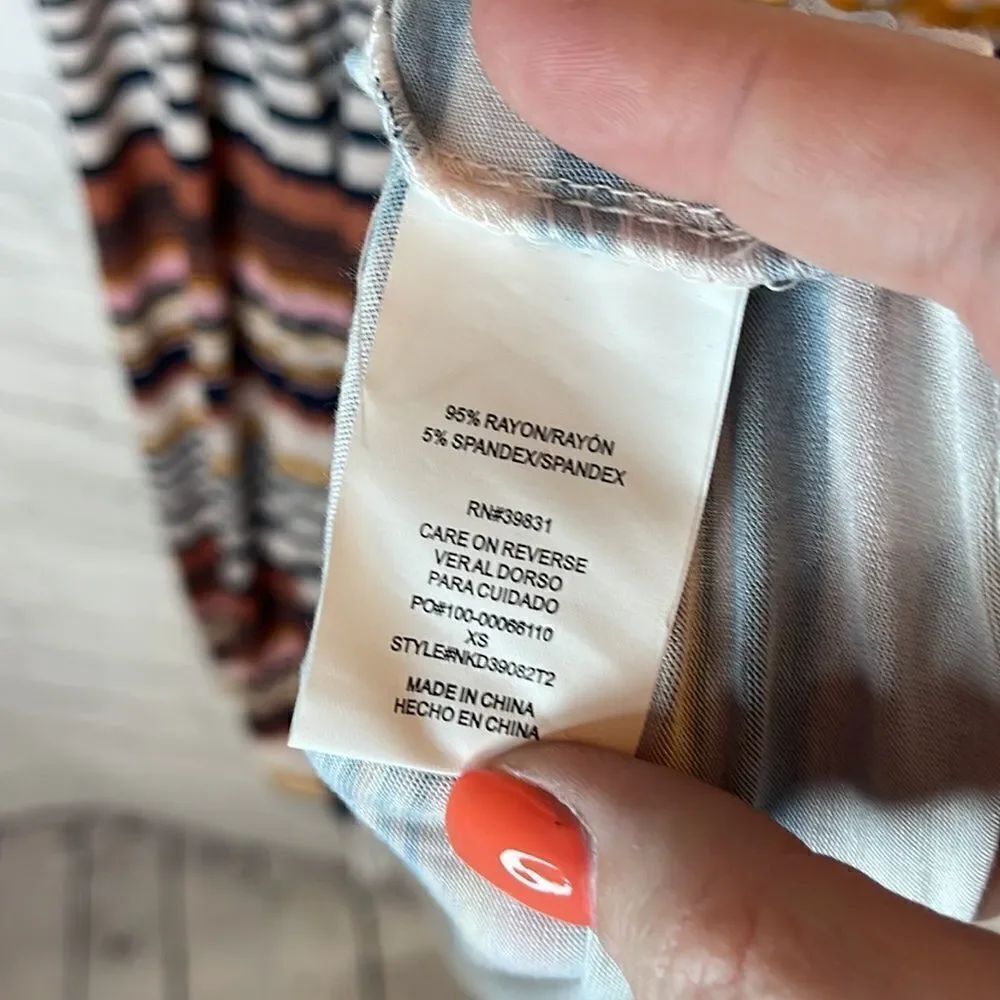 Rewind Off Shoulder Dress - Picture 4 of 5
